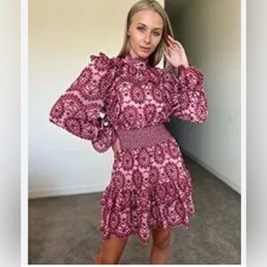 ELLIATT
Alexia Embroidered Pink Lace Dress